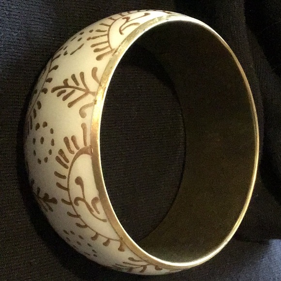 Bracelet - Picture 2 of 2